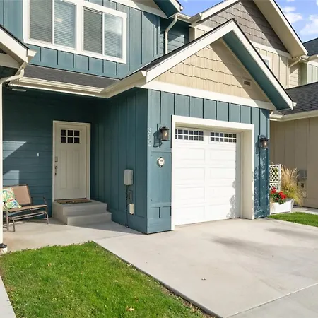 New Town House - Heart Of Wenatchee Apartment